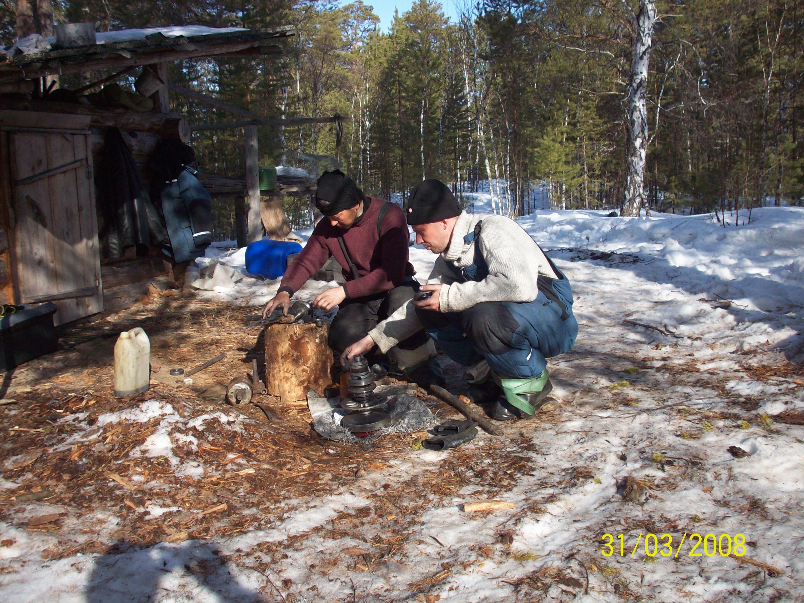 kolenu_pizdets.jpg